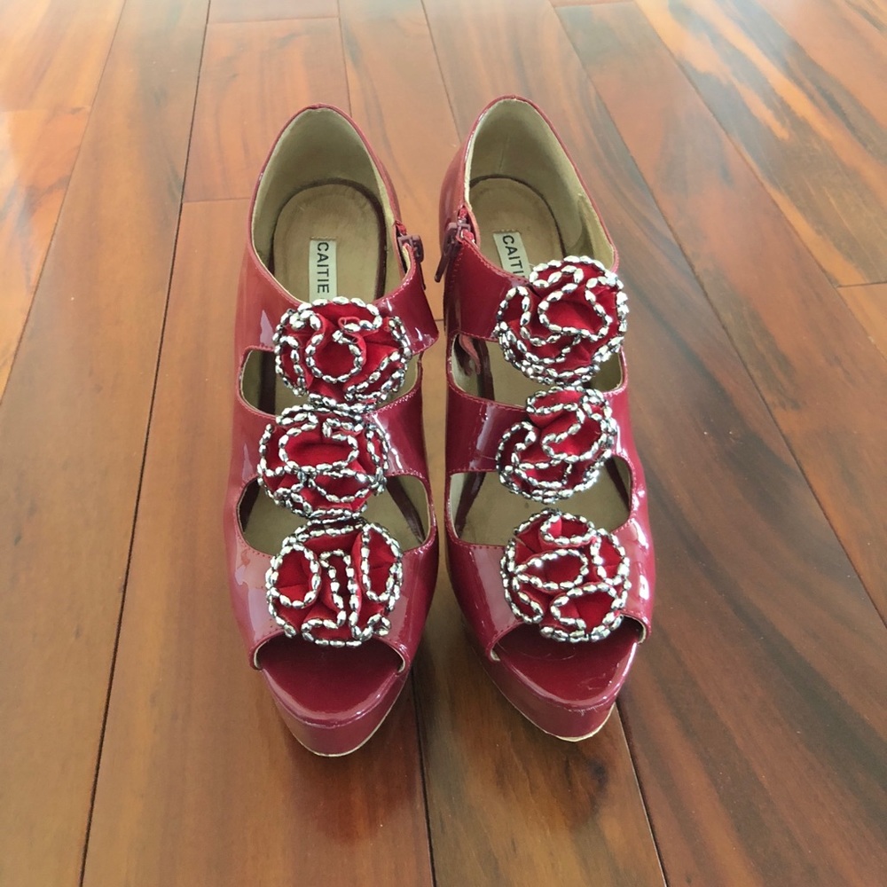 Red rose heels (like new)